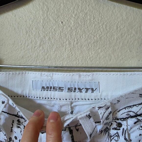NWT Miss Sixty White And Black Tattoo Print Skinny Jeans With Zippers Size 25 - Picture 7 of 13